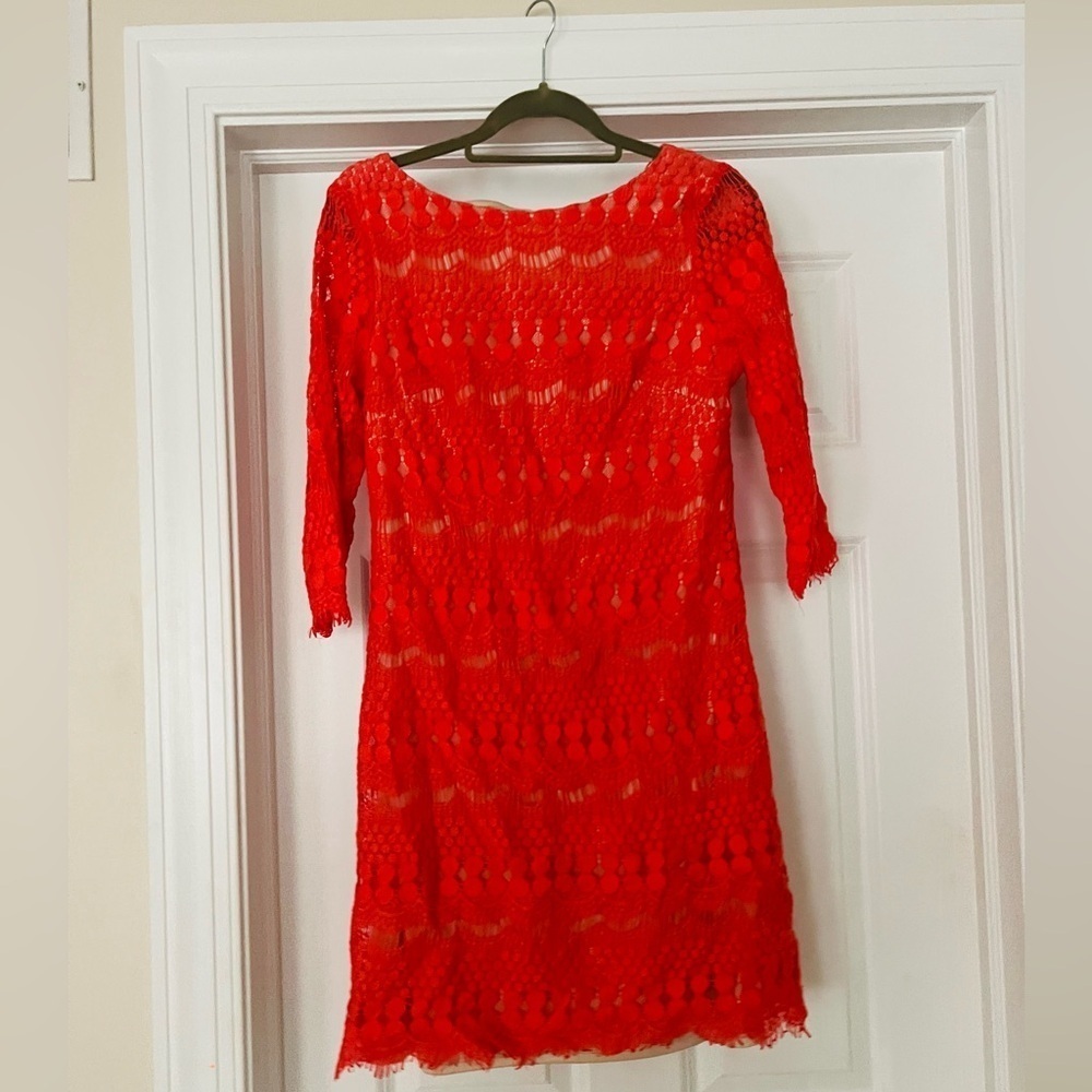Cute peach lace dress size 8